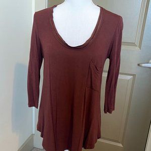 ANTHROPOLOGIE | Women's Burgundy Tee